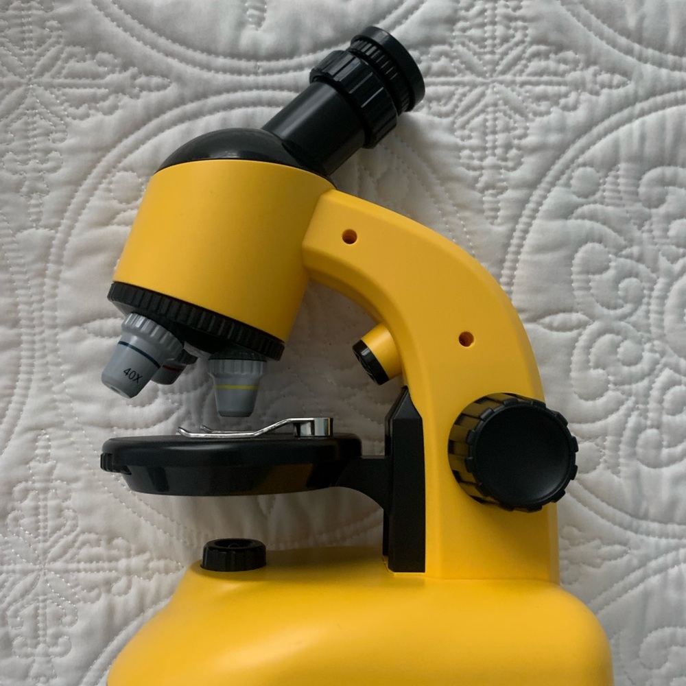 Kids STEM Microscope - Picture 3 of 6